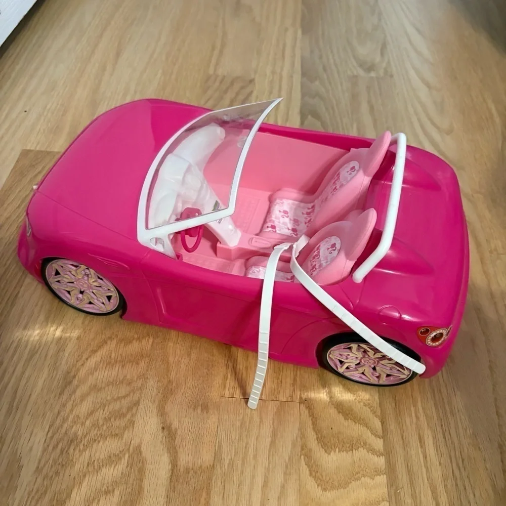 Barbie exciting pink